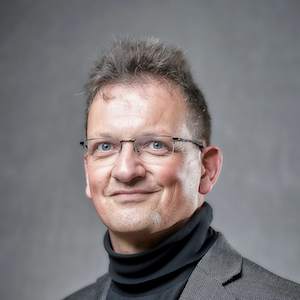 Prof. Dr. Sebastian Leidel